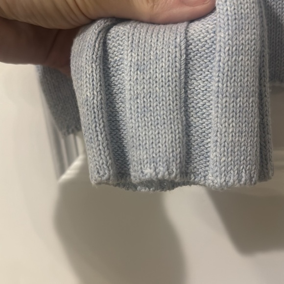 ENTRO Light Blue Ribbed V Neck Sweater - Size Large - Picture 4 of 7